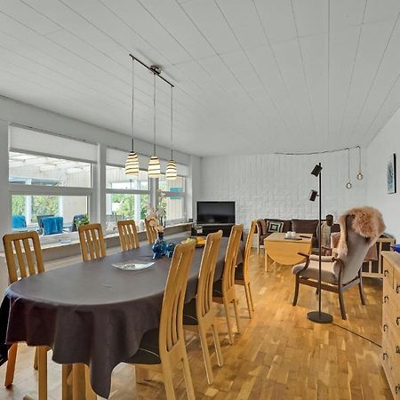 Stunning Home In Hadsund With Wifi And 4 Bedrooms Exterior photo